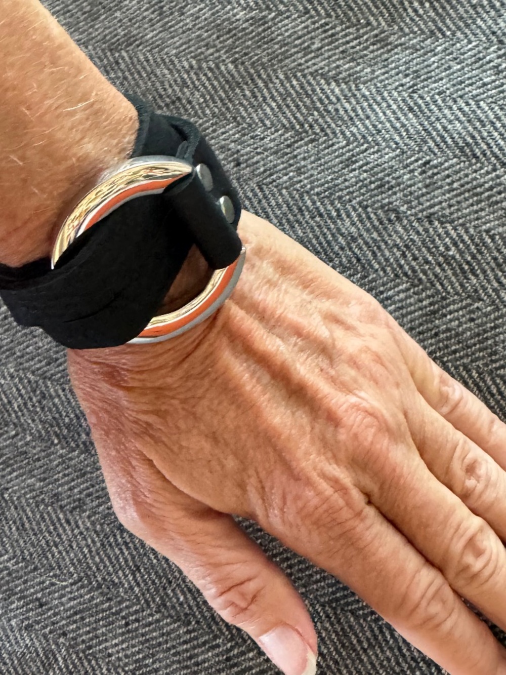 NWT, COLLEEN POITRAS, STRIKING DOUBLE LEATHER WRAP BRACELET IN BLACK LEATHER
